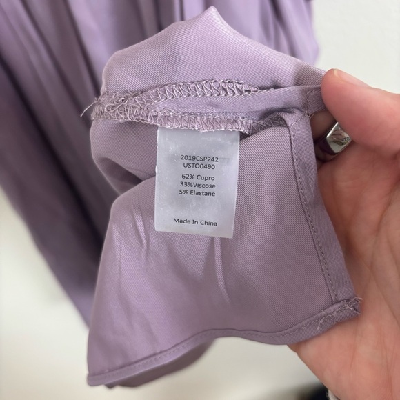 NWT Universal Standard Short Sleeve Shirred Neck Blouse Elderberry Womens Sz 3XL - Picture 2 of 8